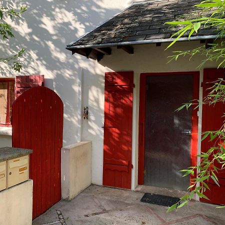 Chez Christine Apartment Родез Екстериор снимка