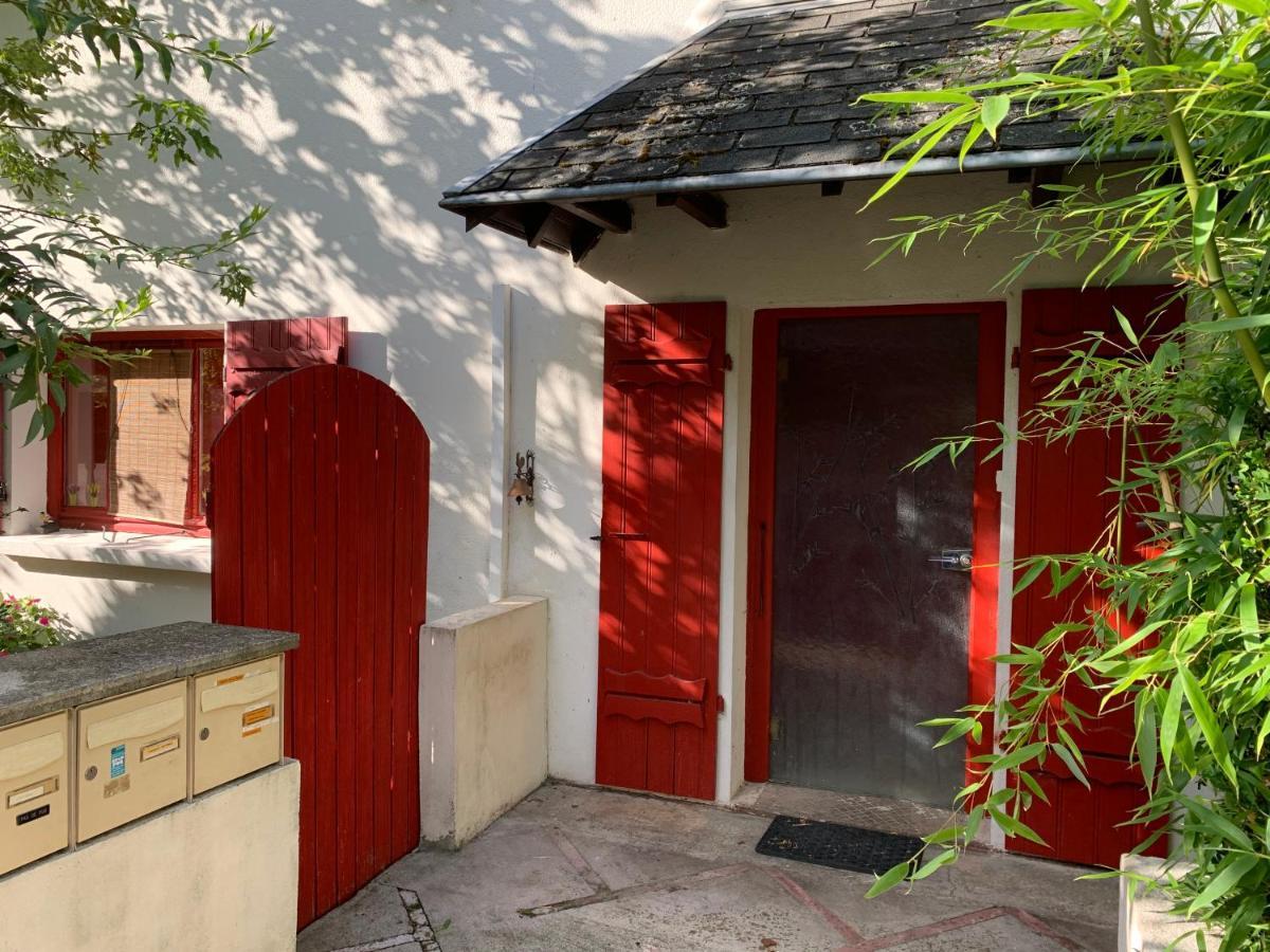 Chez Christine Apartment Родез Екстериор снимка