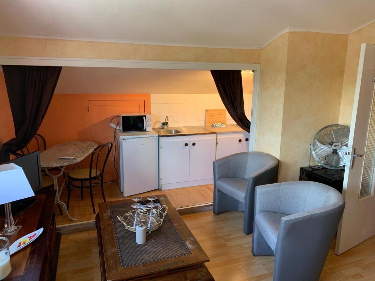 Chez Christine Apartment Родез Екстериор снимка